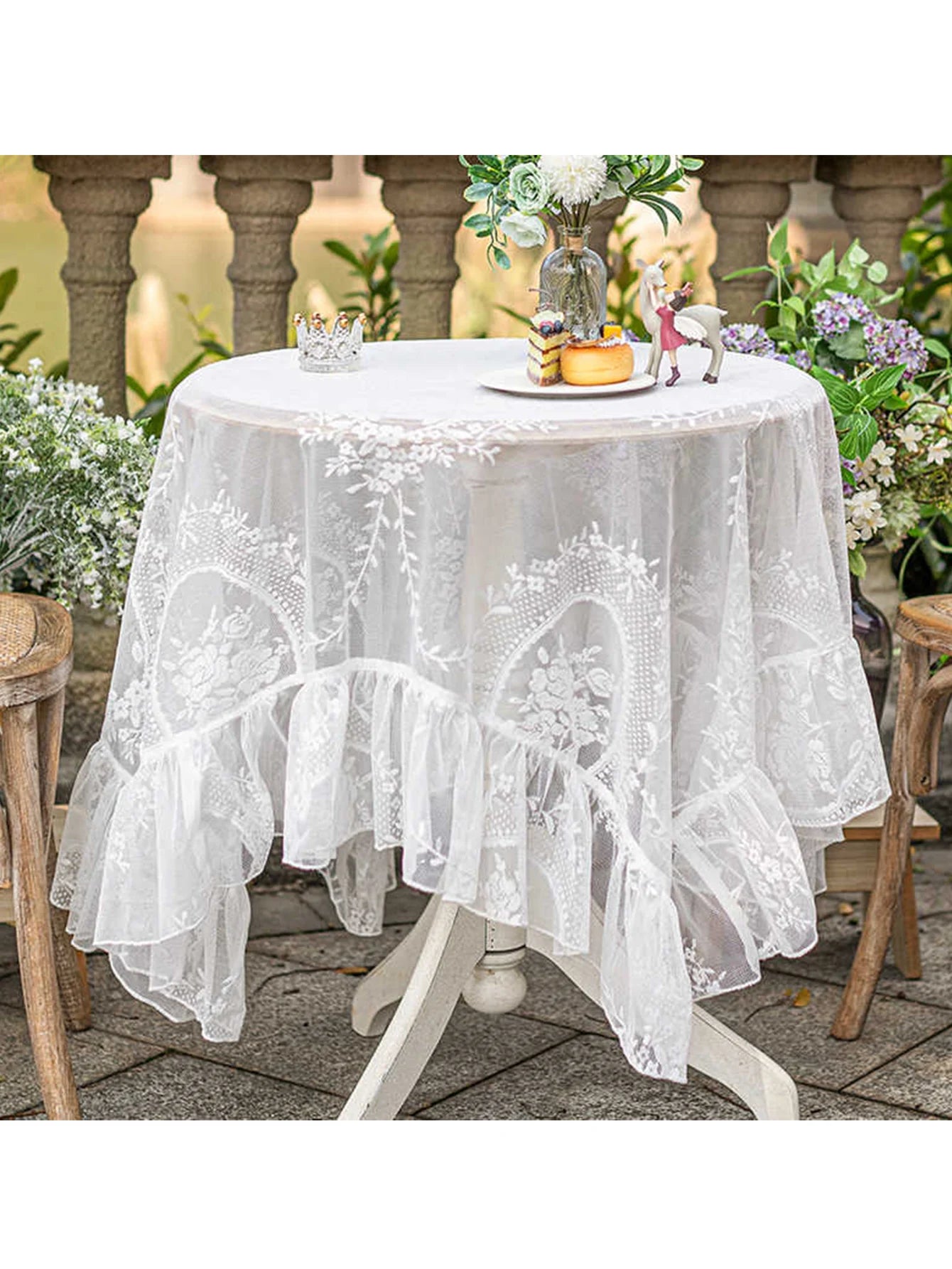 Elegant Lace Table Cloth